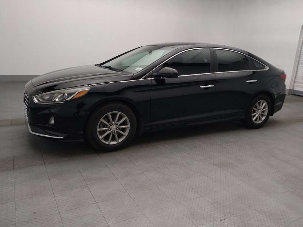 Used 2019 Hyundai Sonata SE FWD image 2
