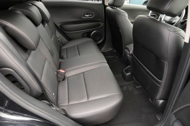 Used 2018 Honda HR-V EX-L image 16