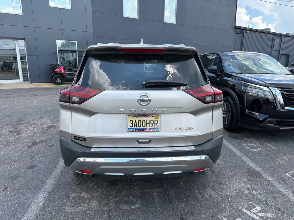 Used 2021 Nissan Rogue Platinum FWD image 4