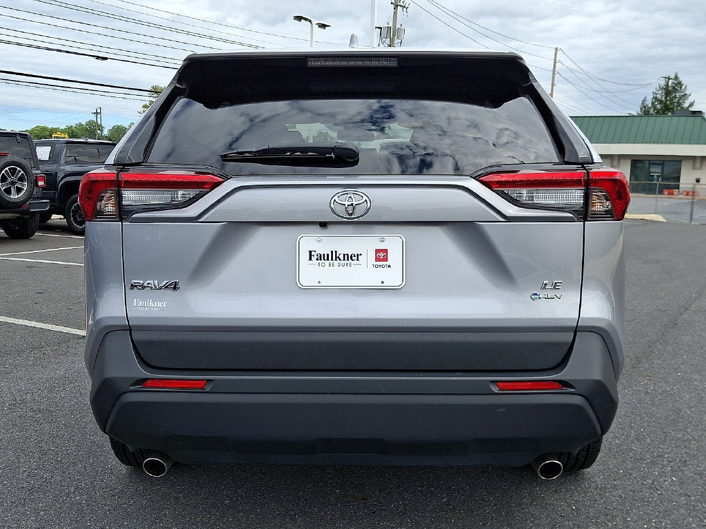 Certified 2025 Toyota RAV4 LE AWD/4WD image 6