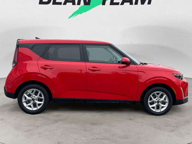 Used 2023 Kia Soul LX w/ LX Technology Package image 10