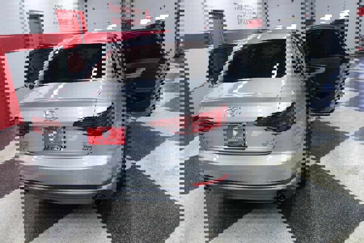 Used 2018 Audi A4 2.0T Premium Plus image 33