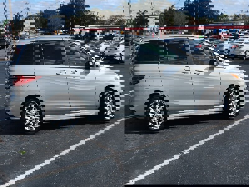 Used 2014 MAZDA MAZDA5 Grand Touring image 5