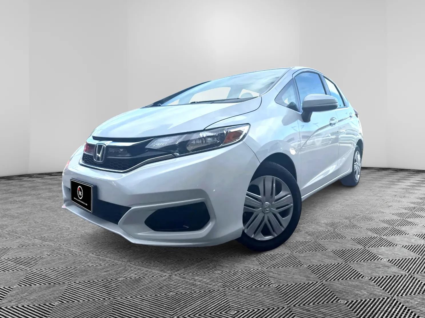 Used 2019 Honda Fit LX image 2