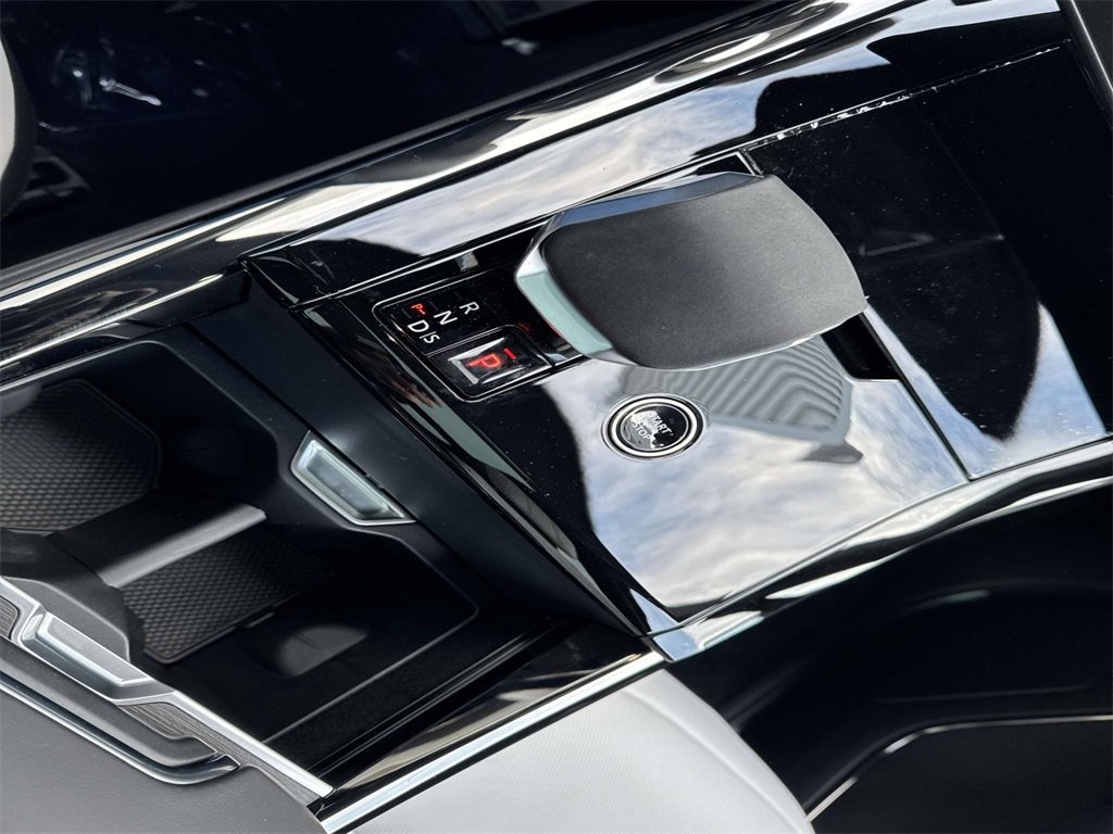 New 2026 Land Rover Range Rover Sport Dynamic SE image 24