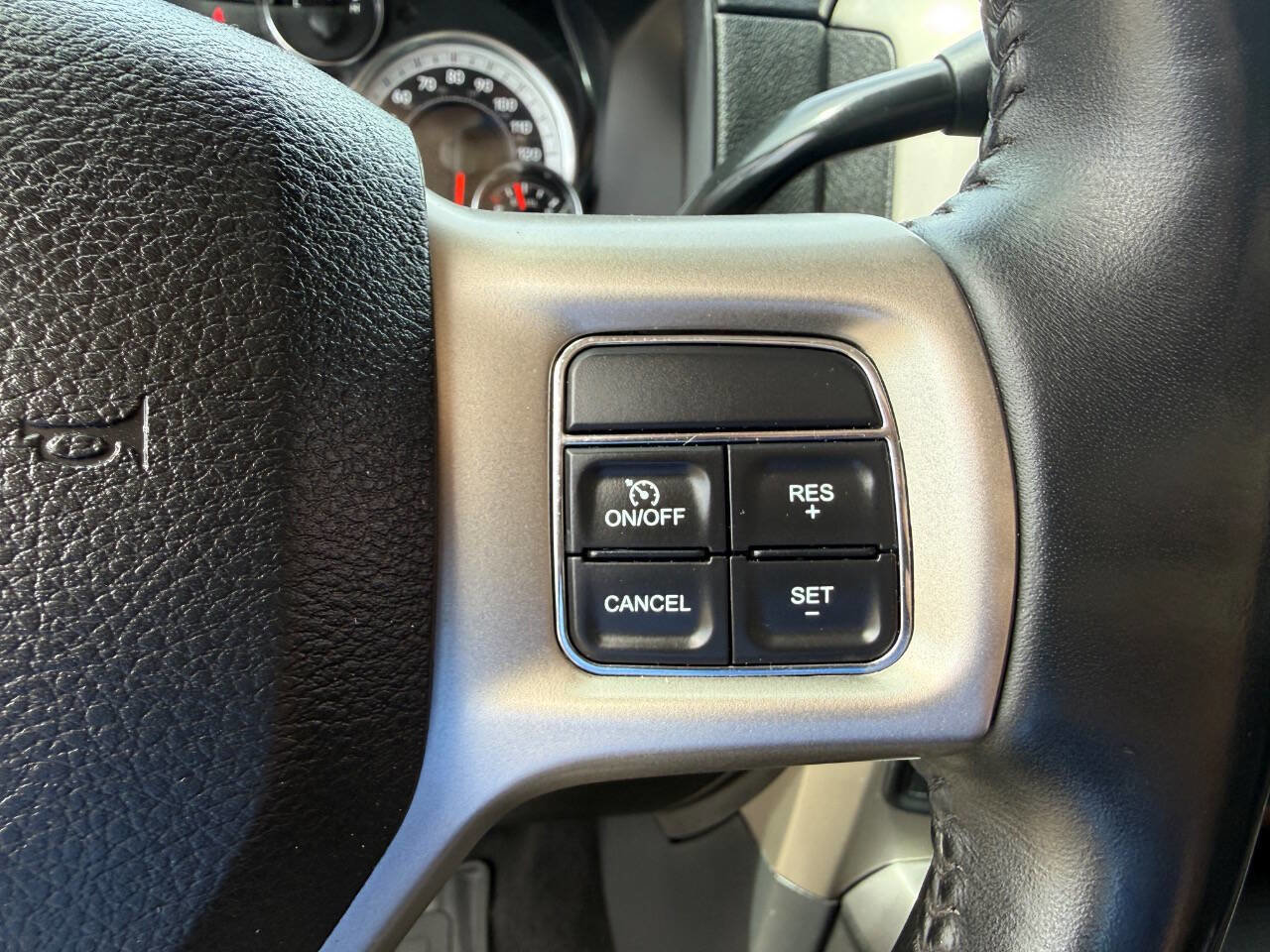 Used 2018 RAM 3500 Laramie w/ Snow Chief Group AWD/4WD image 20