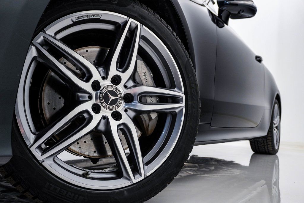 Used 2019 Mercedes-Benz E 450 4MATIC Cabriolet image 5