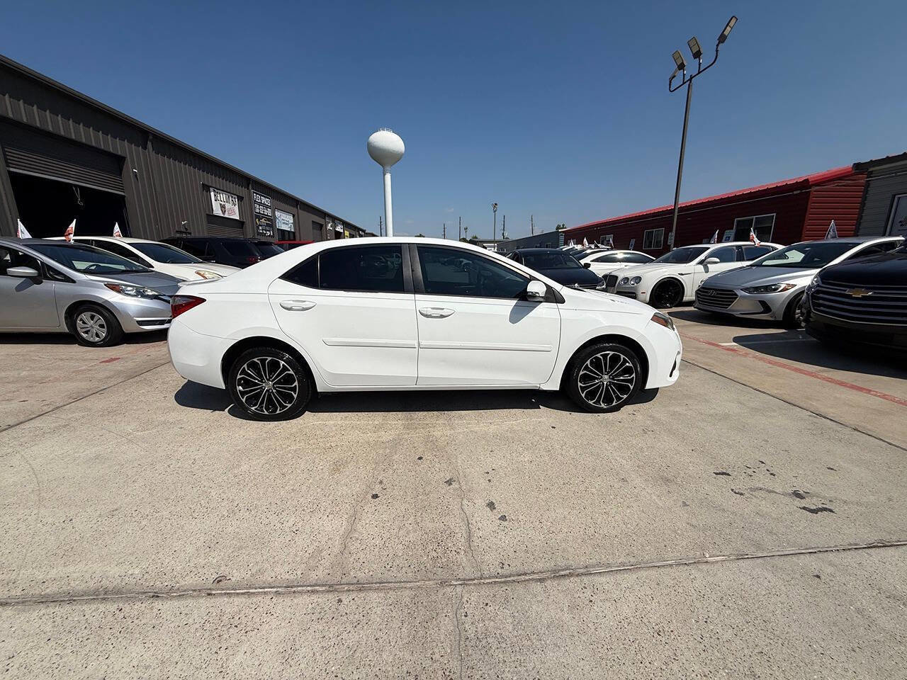 Used 2016 Toyota Corolla S image 25