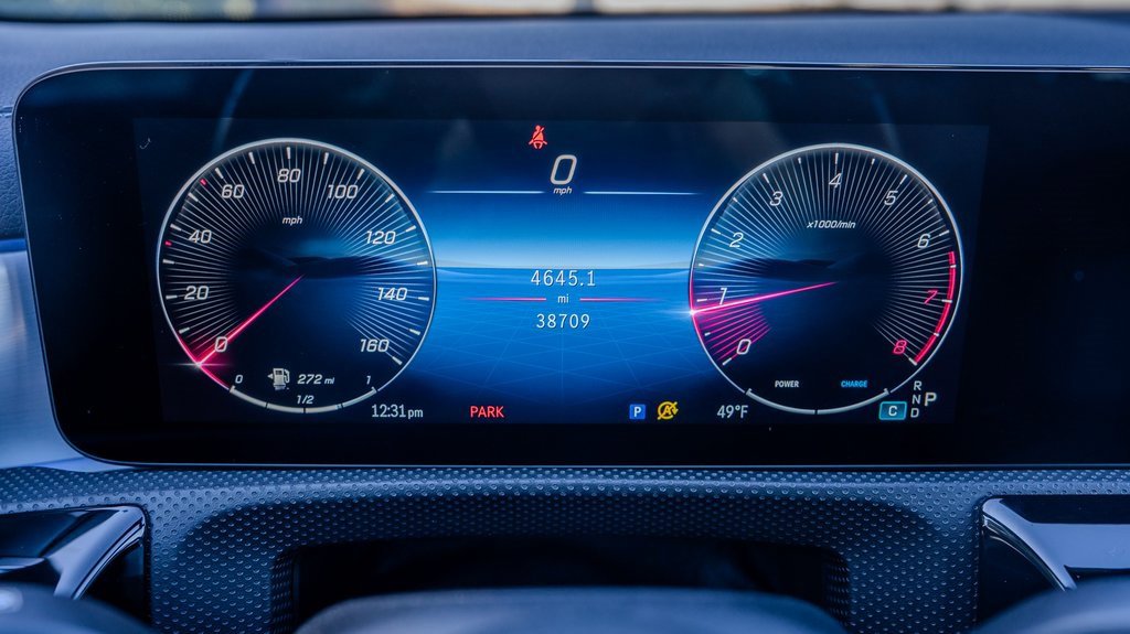 Used 2025 Mercedes-Benz CLA 250 image 9