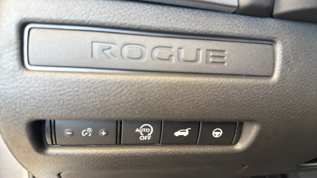 New 2026 Nissan Rogue SV AWD/4WD image 25