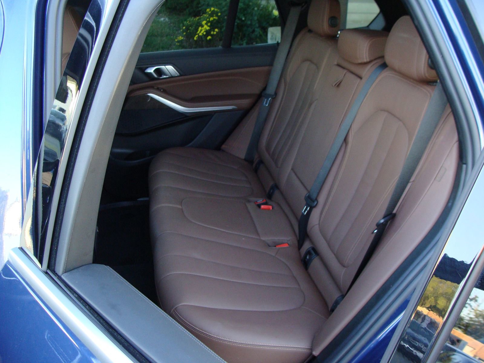 Used 2022 BMW X5 xDrive40i w/ Premium Package image 8