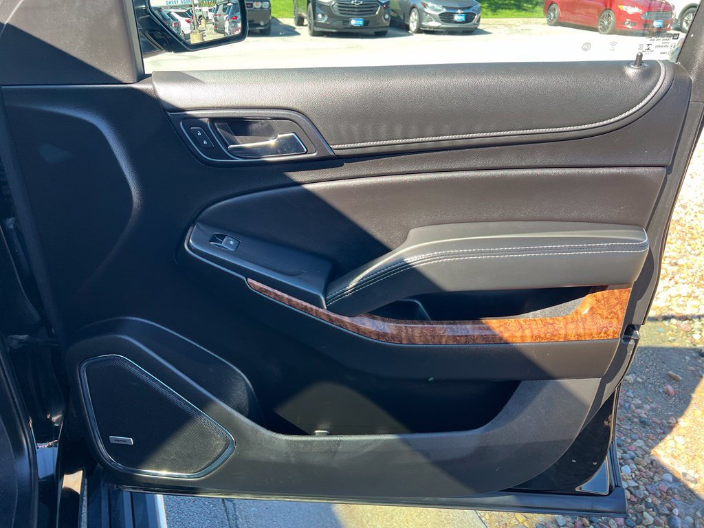 Used 2019 Chevrolet Tahoe Premier AWD/4WD image 31