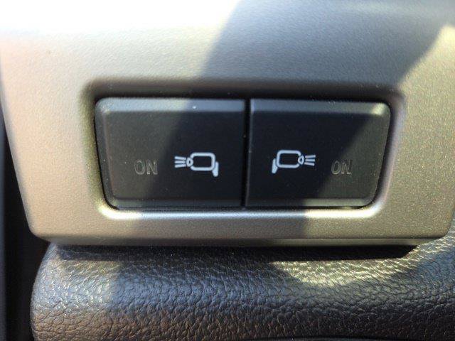 Certified 2018 Ford F350 Lariat w/ Lariat Ultimate Package AWD/4WD image 31