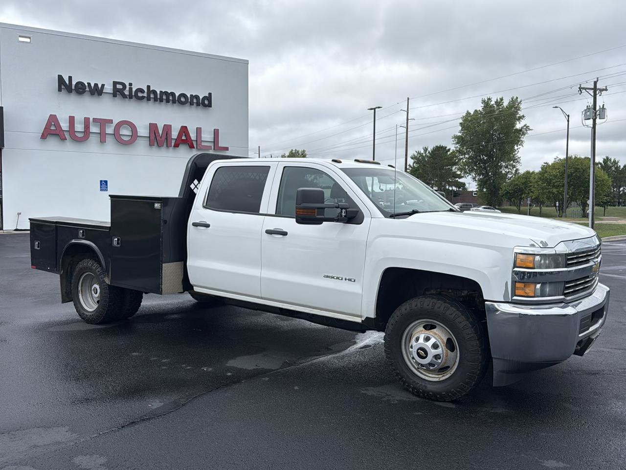 Used 2015 Chevrolet Silverado 3500 W/T w/ WT Convenience Package AWD/4WD image 7