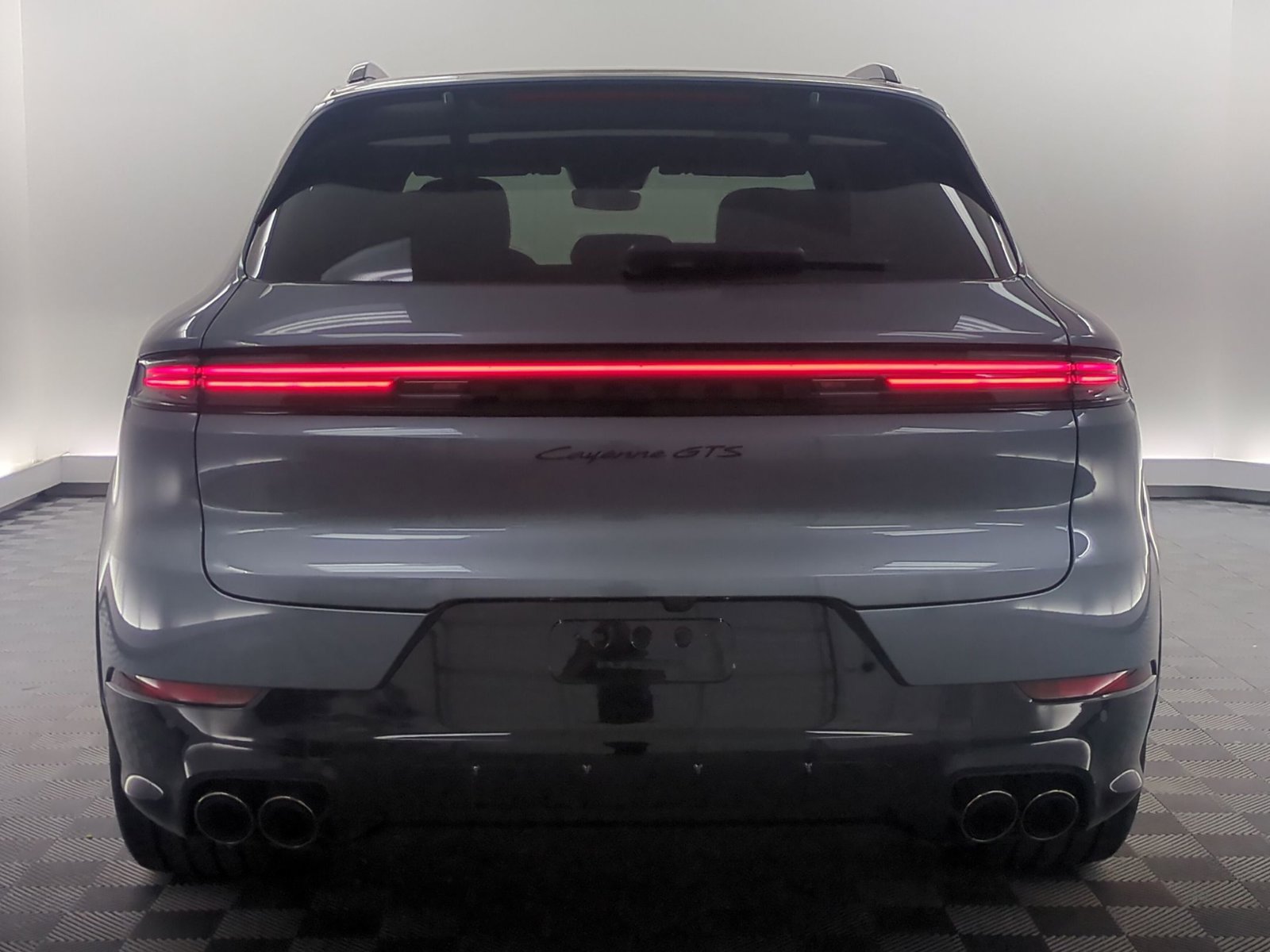 New 2026 Porsche Cayenne GTS AWD/4WD image 9