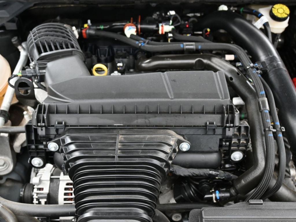 Used 2025 Ford Escape Platinum AWD/4WD image 44
