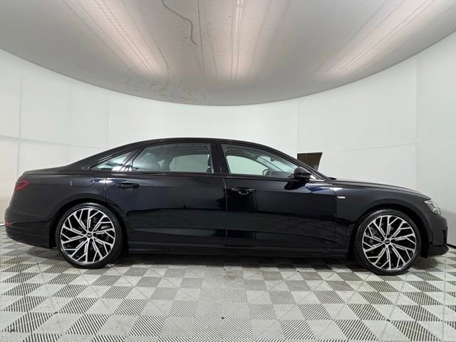 Used 2024 Audi A8 L 3.0T AWD/4WD image 8