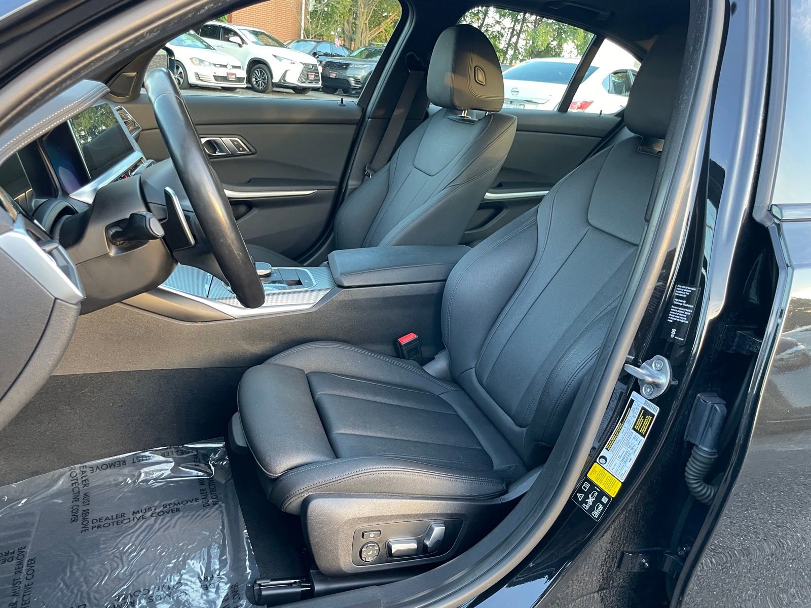 Used 2020 BMW 330i xDrive Sedan w/ M Sport Package image 23