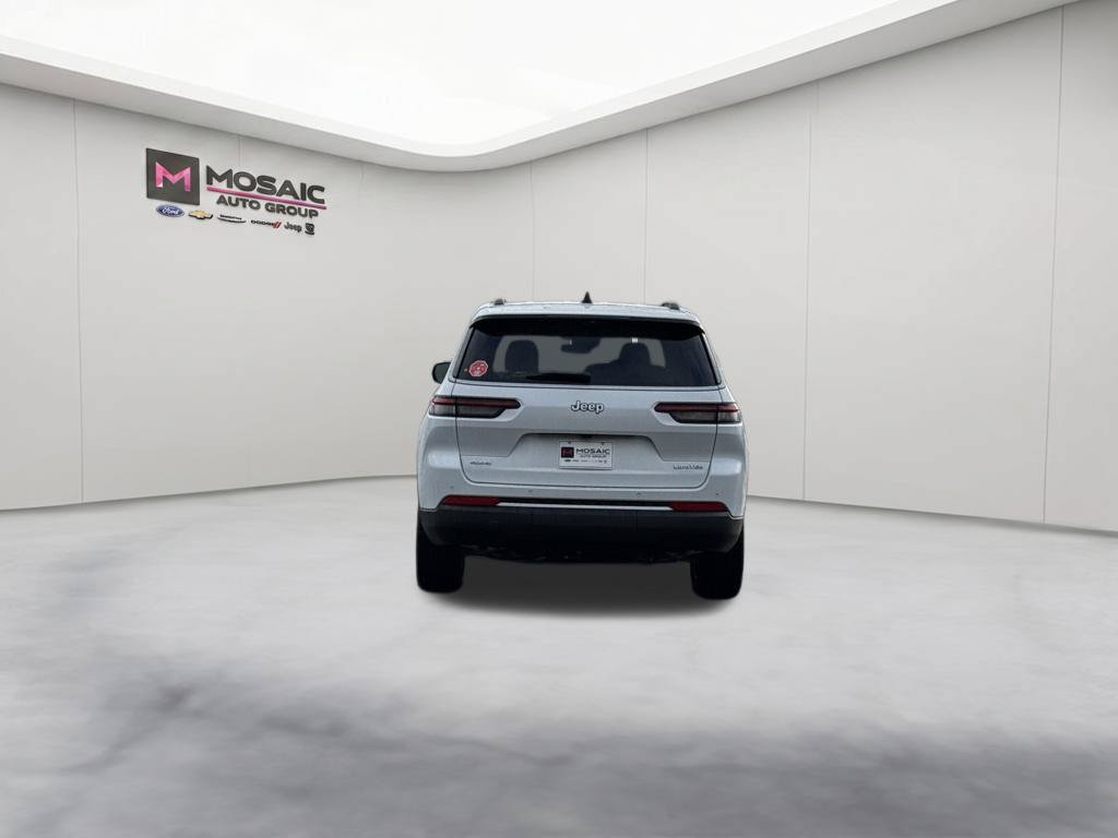 New 2027 Jeep Grand Cherokee L Limited AWD/4WD image 7