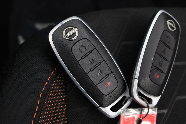 Certified 2024 Nissan Kicks SR FWD image 28