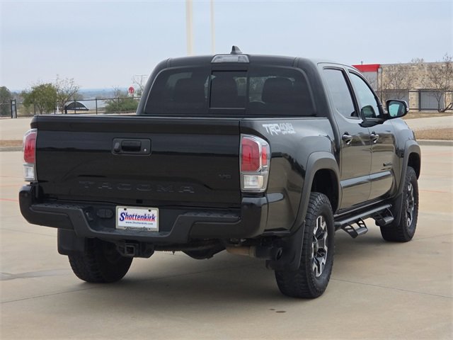 Used 2023 Toyota Tacoma TRD Off-Road image 8