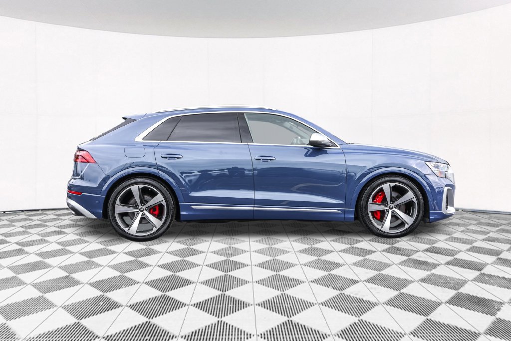 Used 2025 Audi SQ8 Premium Plus w/ S Sport Package AWD/4WD image 13
