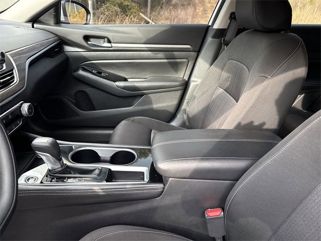 Used 2023 Nissan Altima 2.5 SV image 24