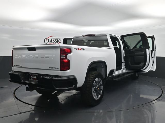 Used 2025 Chevrolet Silverado 2500 Custom w/ Custom Convenience Package AWD/4WD image 34