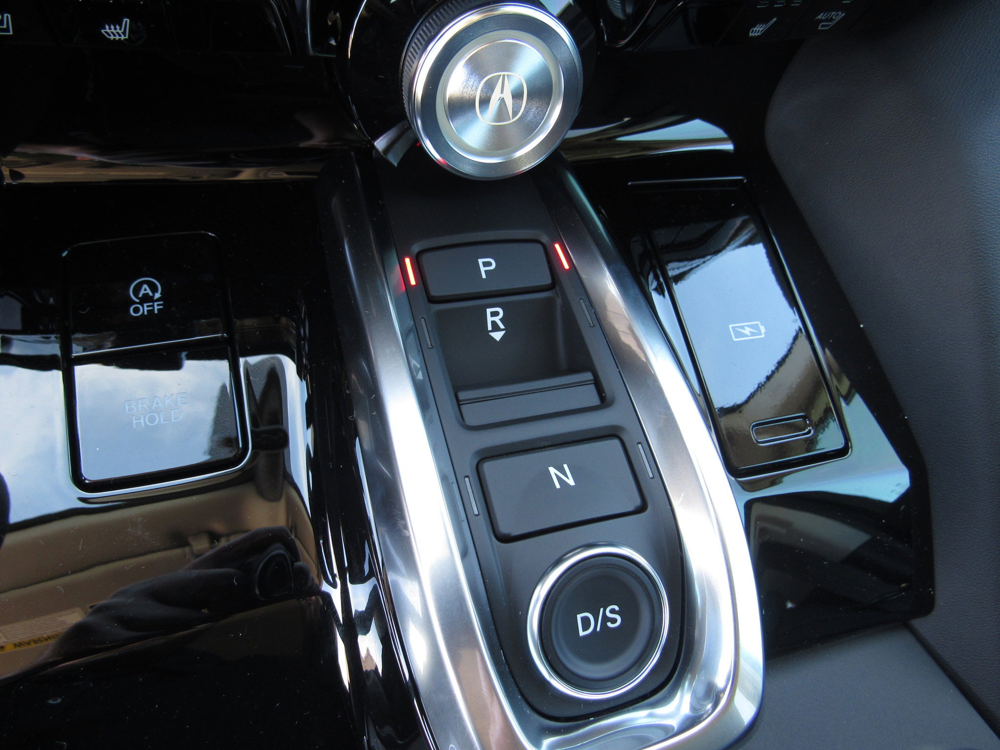 Certified 2026 Acura MDX FWD w/ Technology Package image 22