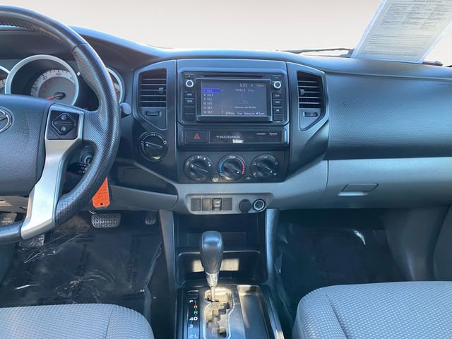 Used 2015 Toyota Tacoma 4x4 Access Cab V6 w/ Convenience Package image 11