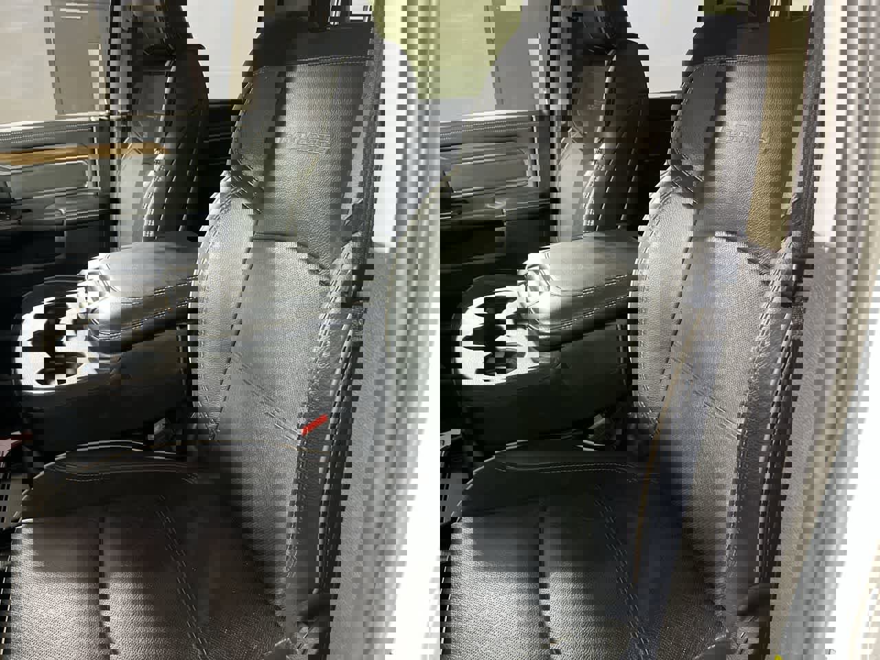 Used 2024 RAM 2500 Laramie image 15