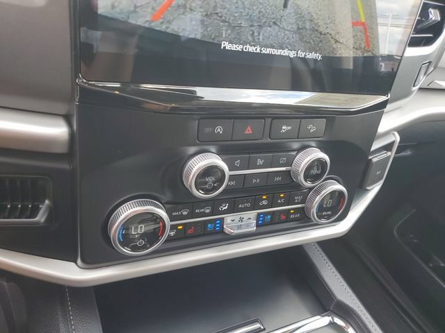 Used 2024 Ford Expedition Max XLT AWD/4WD image 17