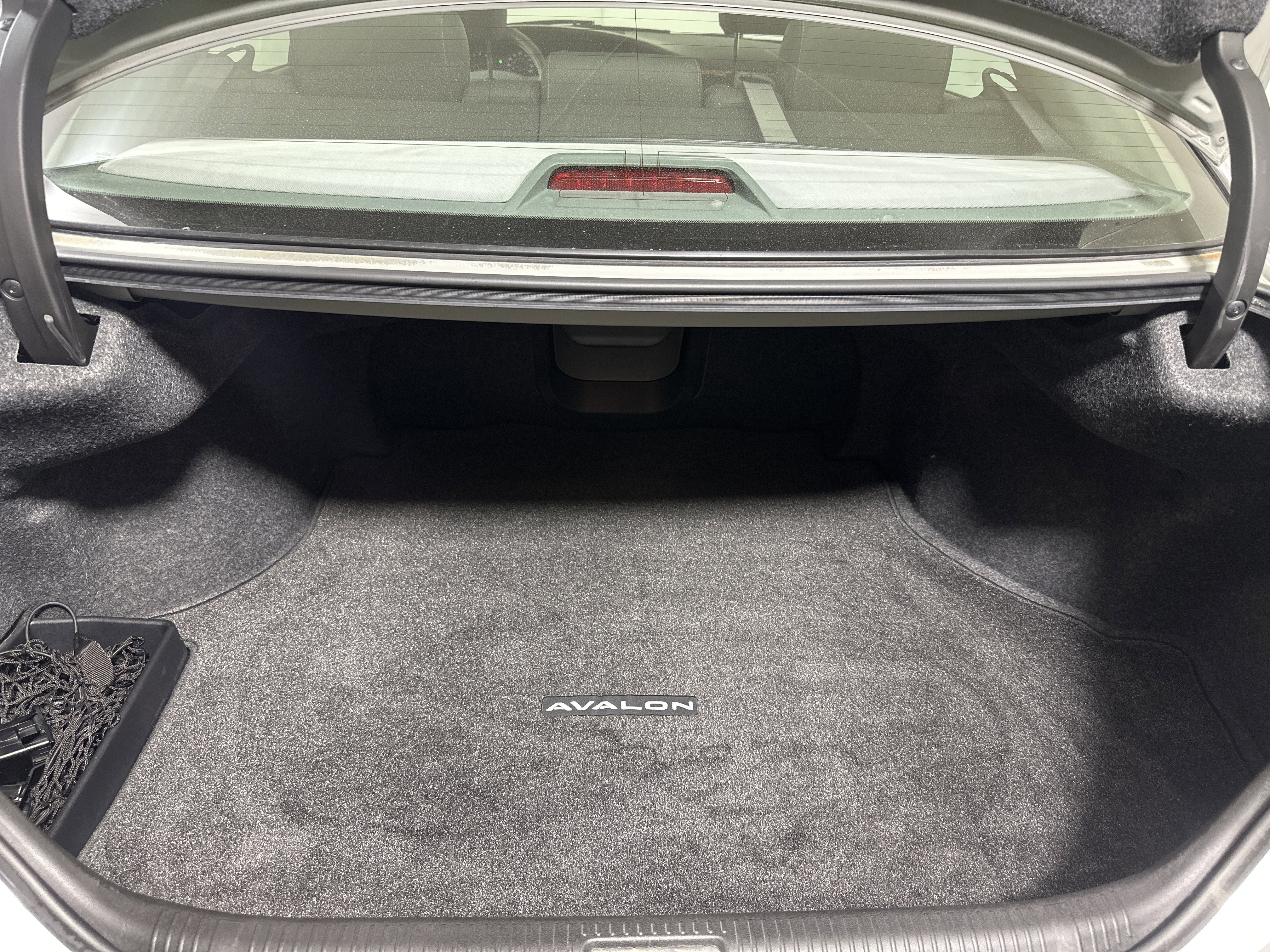 Used 2006 Toyota Avalon XLS image 22