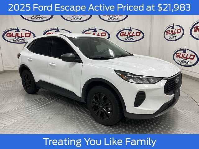 Certified 2025 Ford Escape Active w/ Tech Pack #1 AWD/4WD image 1