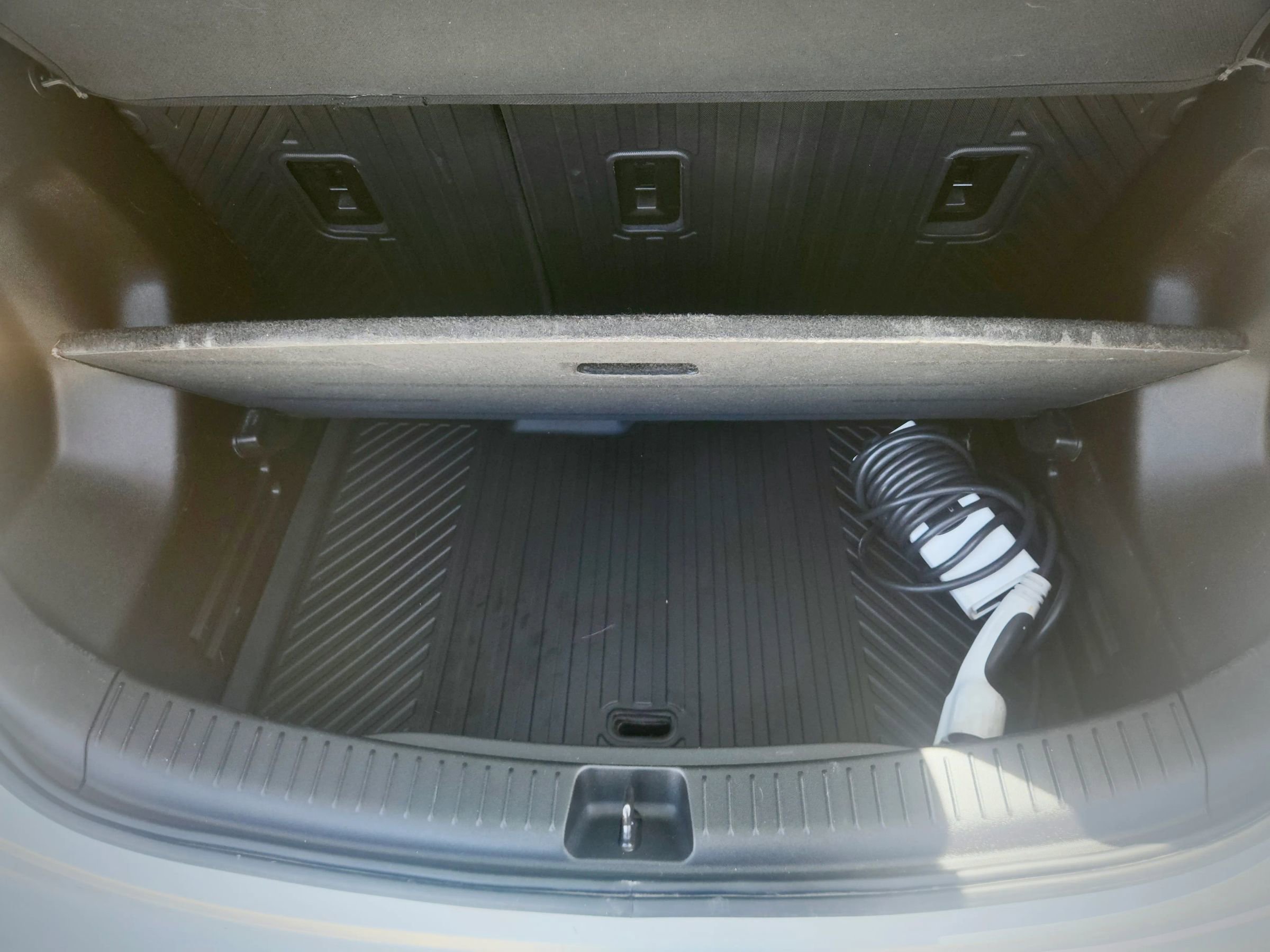 Used 2023 Chevrolet Bolt LT w/ Infotainment Package FWD image 24