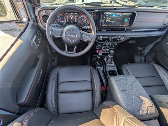 Used 2024 Jeep Wrangler Unlimited Rubicon image 9