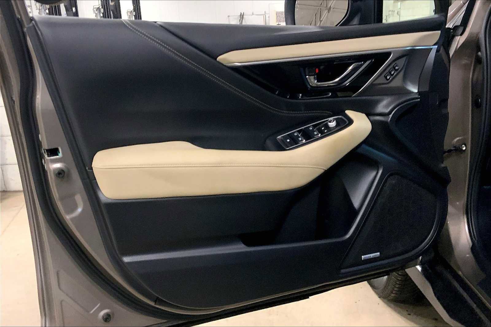 Certified 2021 Subaru Outback Limited image 21