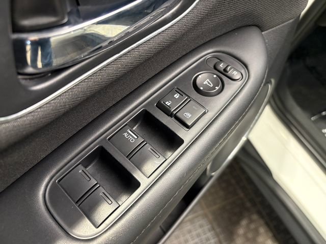 Used 2021 Honda HR-V EX image 11