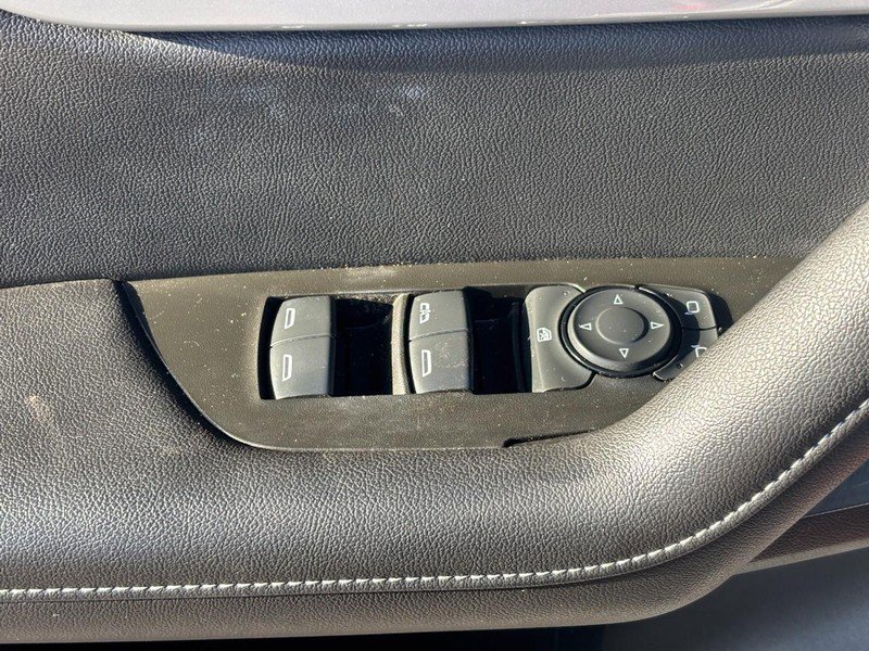 Certified 2024 Chevrolet Blazer LT w/ Convenience Package image 16