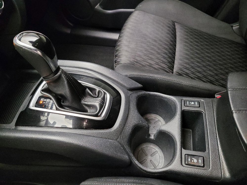 Used 2019 Nissan Rogue SV FWD image 26