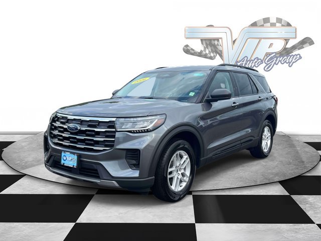 Used 2026 Ford Explorer Active AWD/4WD image 4