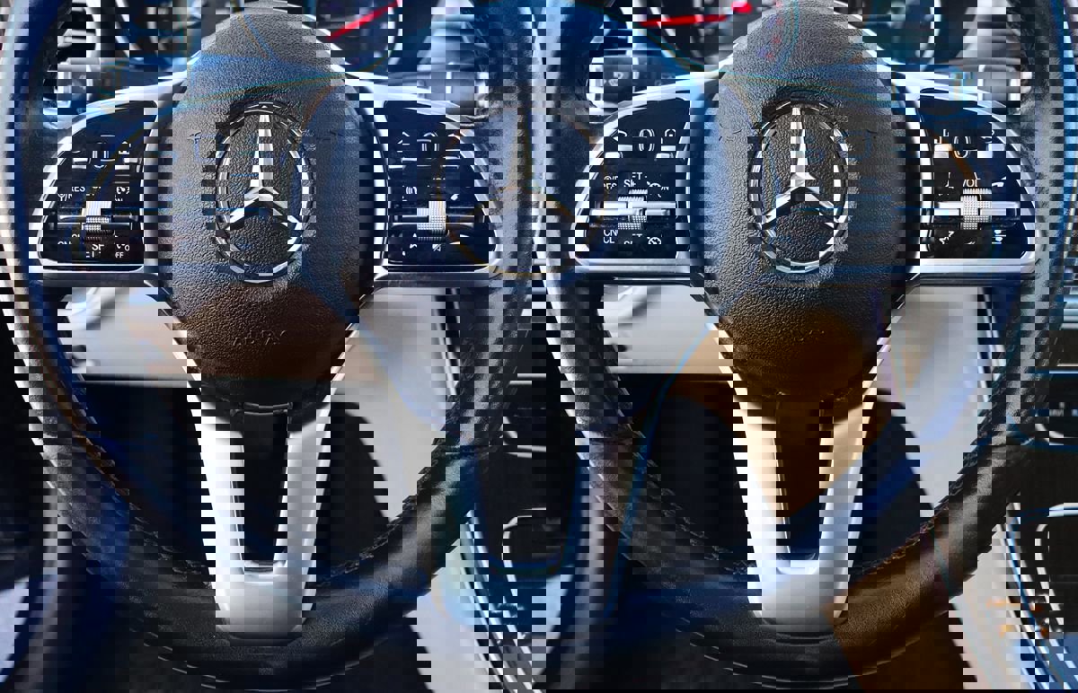 Used 2020 Mercedes-Benz C 300 Sedan w/ Premium Package image 60