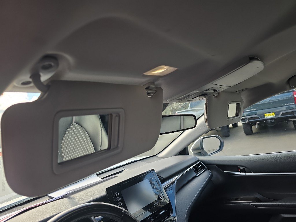 Certified 2022 Toyota Camry SE image 12