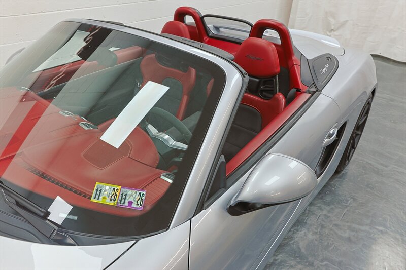 Used 2016 Porsche Boxster Spyder RWD image 9