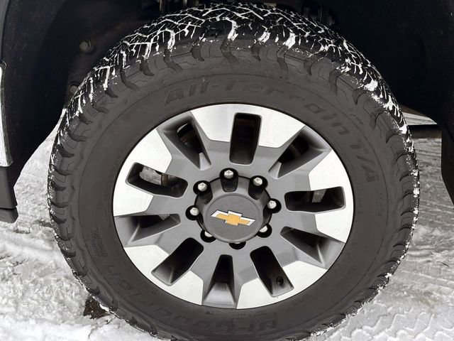 Certified 2022 Chevrolet Silverado 2500 LT w/ Convenience Package image 11