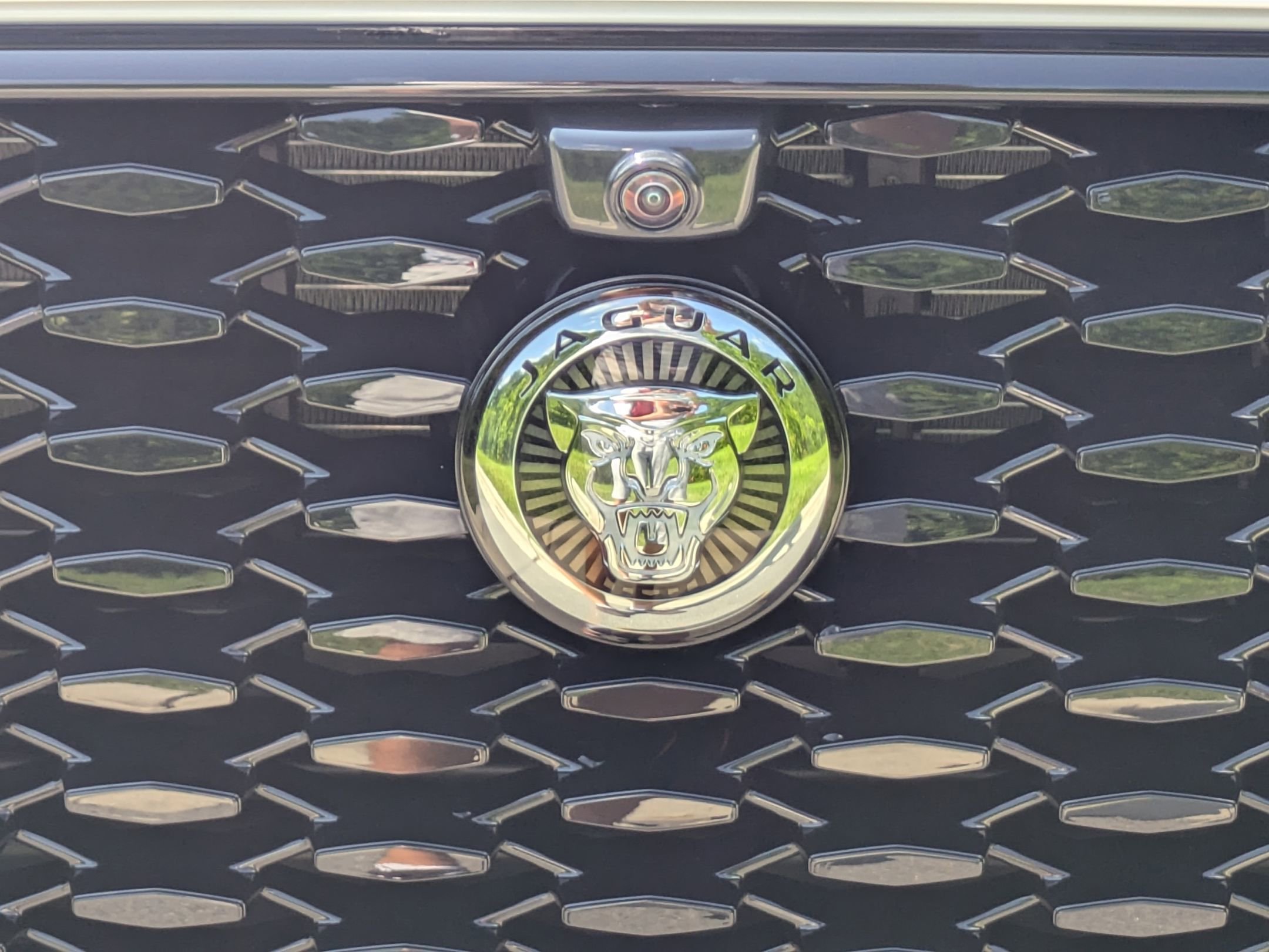 New 2026 Jaguar F-PACE R-Dynamic S image 33