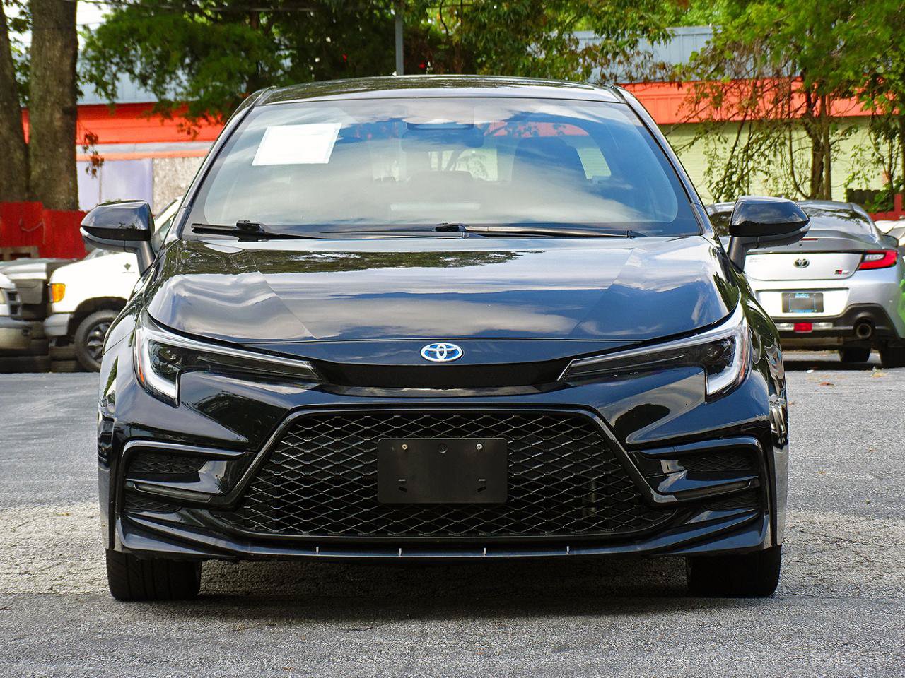 Used 2023 Toyota Corolla SE FWD image 9
