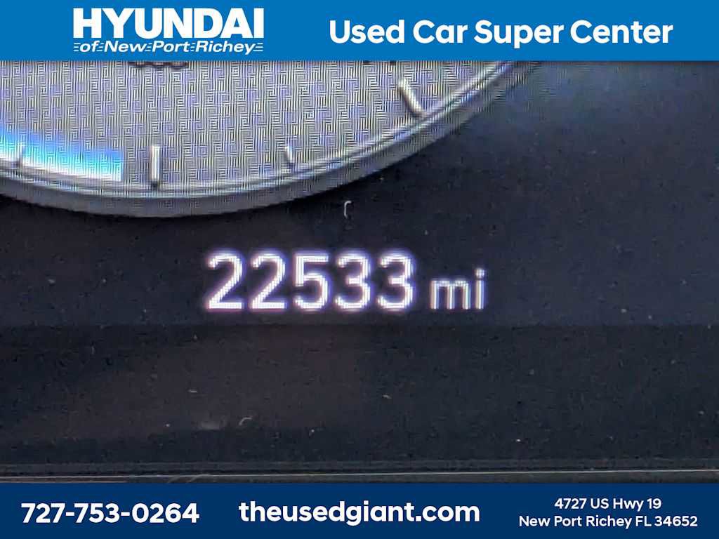 Certified 2024 Hyundai Tucson Limited FWD image 43