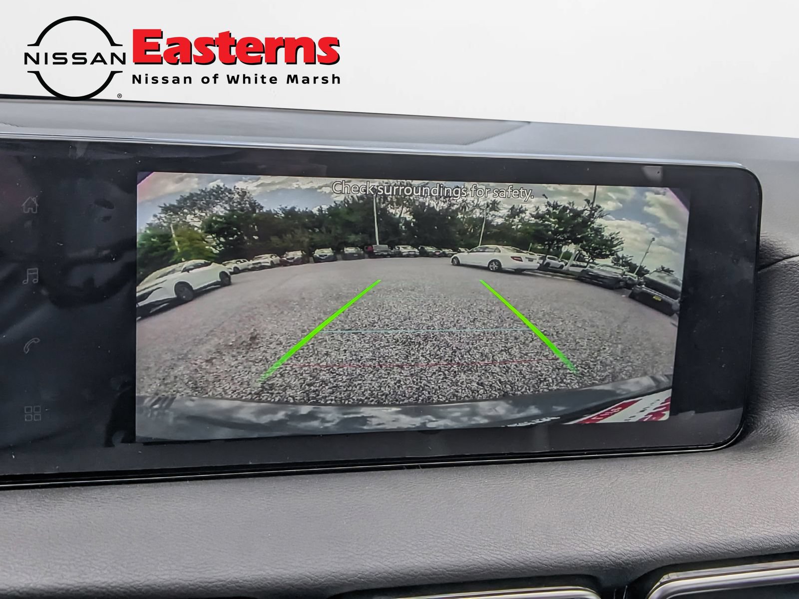 New 2027 Nissan Sentra SR w/ Floor Mat Package FWD image 18
