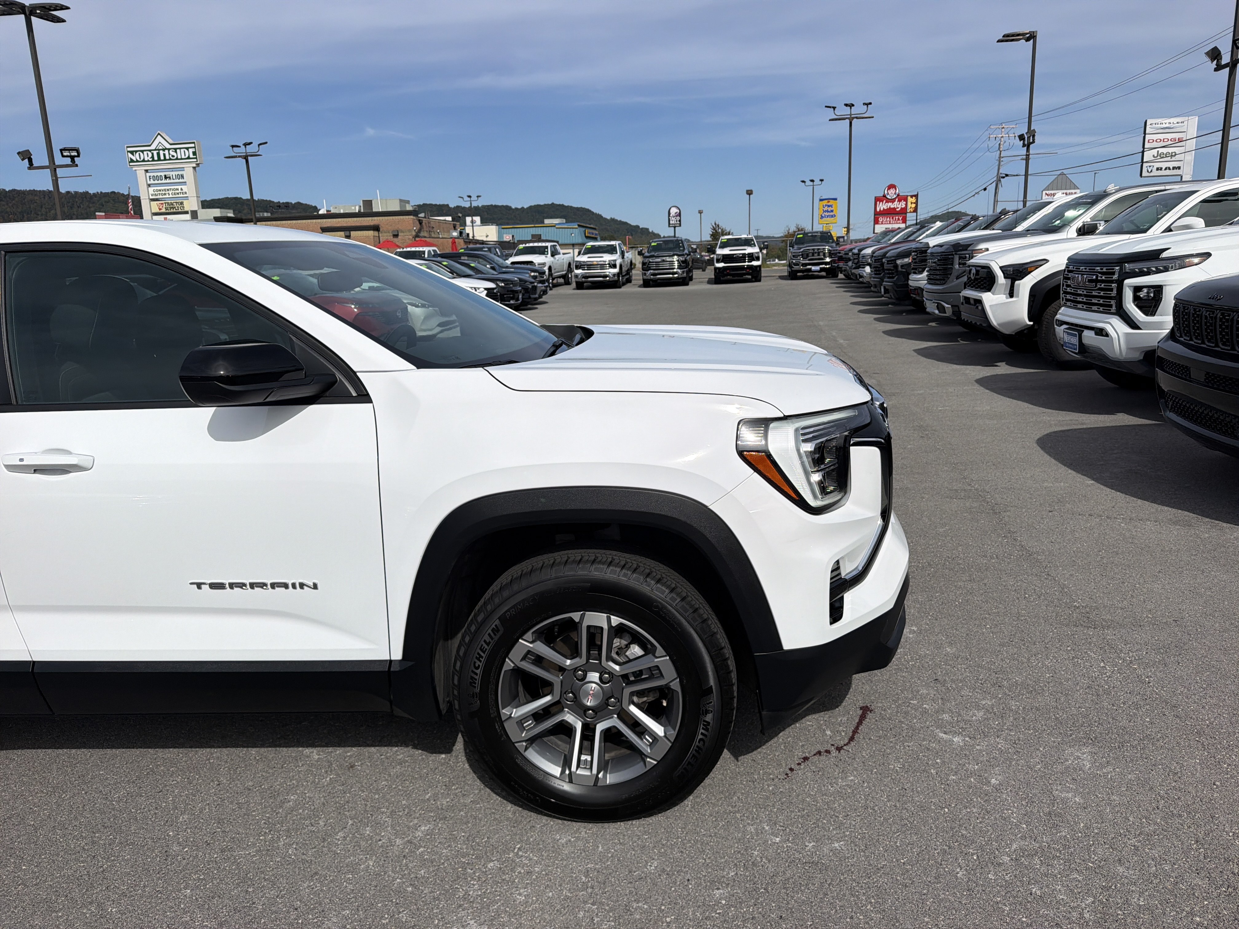 Used 2026 GMC Terrain Elevation AWD/4WD image 4